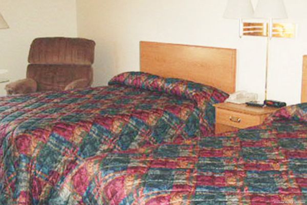 PULLR INN MOTEL KALONA (Kalona)